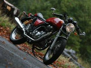 Royal Enfield Continental GT launch scheduled on November 26