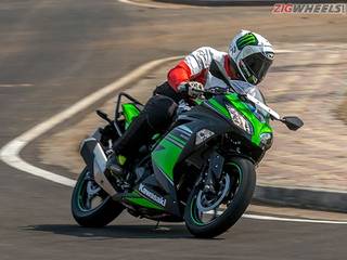 Kawasaki Ninja 300: First Look