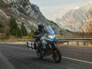 Spec Comparo: Benelli TRK 502 vs BMW G 310 GS vs Kawasaki Versys 650 vs Kawasaki Versys-X 300