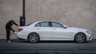 Mercedes-Benz E Class Gets Diesel Hybrid Powerplant