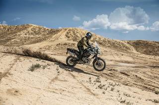 Triumph Tiger 800 XCa vs XCx: What More Do You Get?