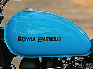 Is This The Bajaj-Triumph Rivalling Royal Enfield Roadster?