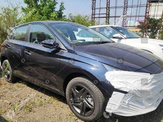 New Hyundai i20 Sportz Variant Spotted At Dealership Ahead Of November 5 Launch