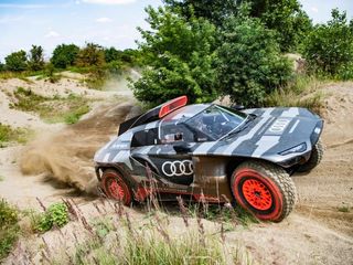 Here’s How The Audi RS Q e-tron Plans To Take On The Dakar 2022 Rally