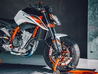 KTM To Bolster Its Streetfighter Lineup With The 990 Duke
