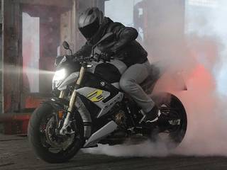 BMW S 1000 R India Launch Confirmed