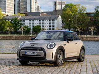 MINI Will Be Bringing The All-electric Cooper SE To India