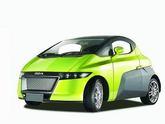 Reva ev store car price