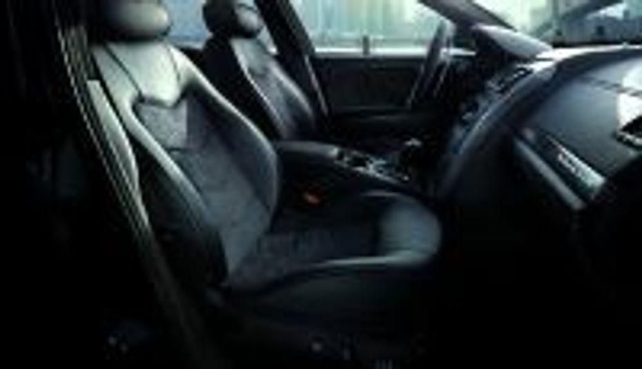 Maserati Quattroporte Sport GTS to debut @ NAIAS 2009 details