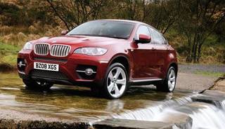 BMW debuts its SUV coupe, the X6 in India