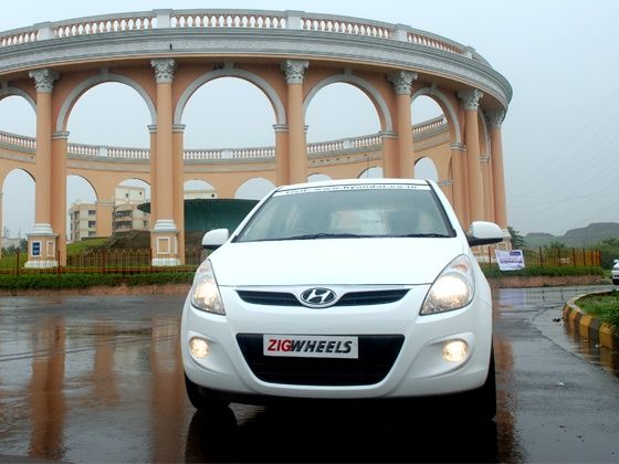 Hyundai I Crdi Roadtest Zigwheels