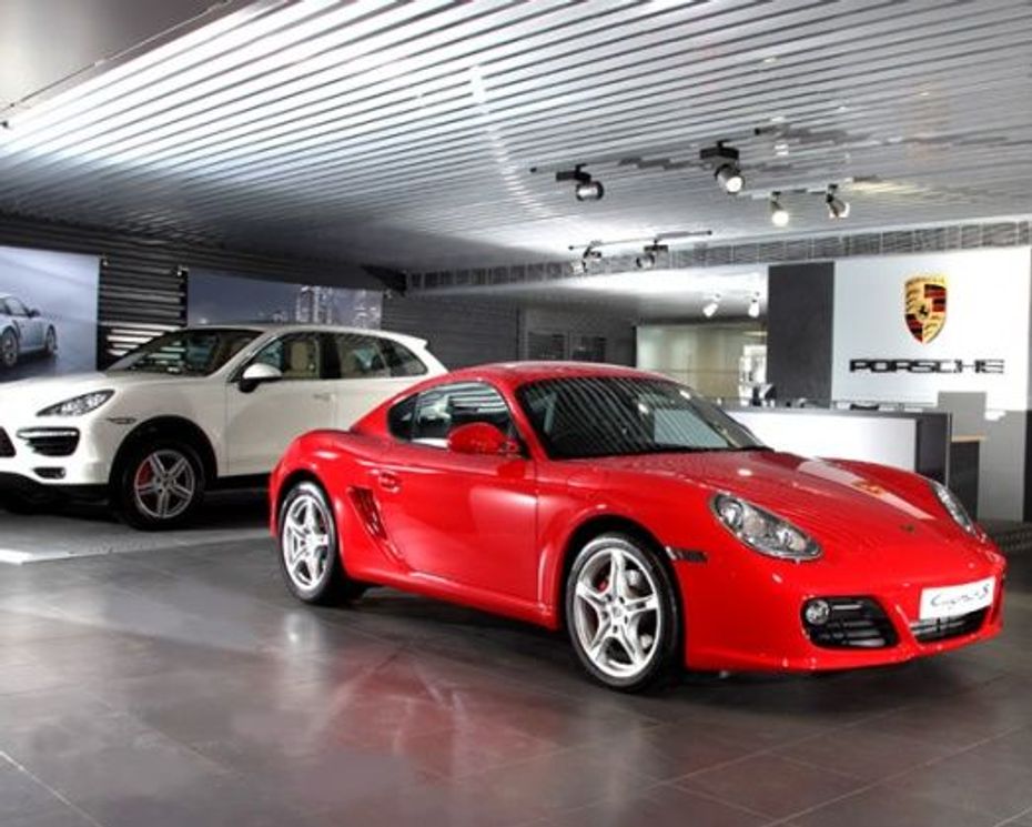 New Porsche Centre in New Delhi highlights