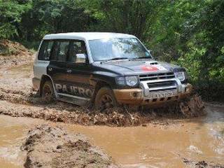 Chapter 2 of the Mitsubishi Pajero 'Heart in Mouth' off-road rally