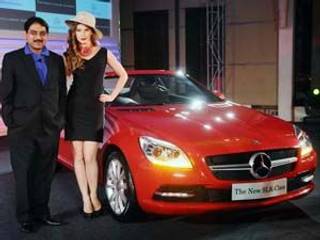 2011 Mercedes-Benz SLK 350 Launched