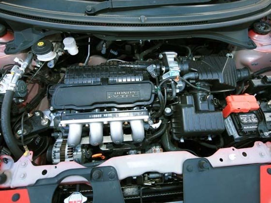 New Honda Brio i-vtec petrol engine