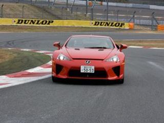 Lexus LFA : First Drive