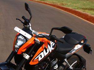 ktm duke 200 short tail