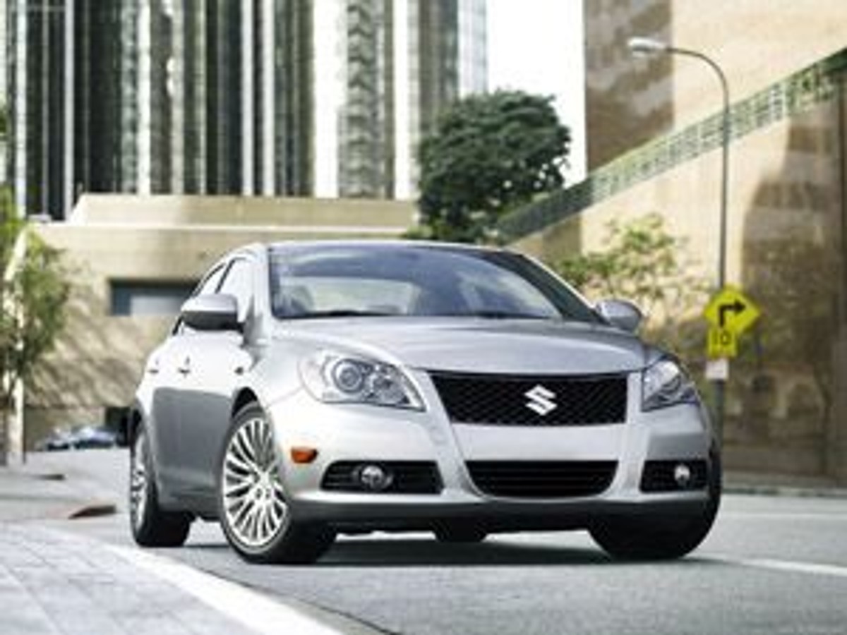 2011 Suzuki Kizashi SLS - White — BN Imports, image size:1200x900