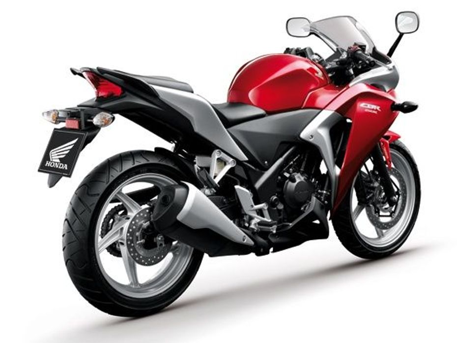 Honda CBR250R bookings open details