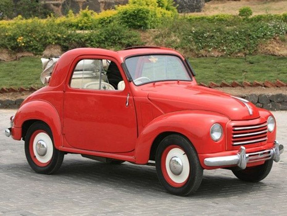 FIAT Models at the ZigWheels Heritage Car Drive 2011 details
