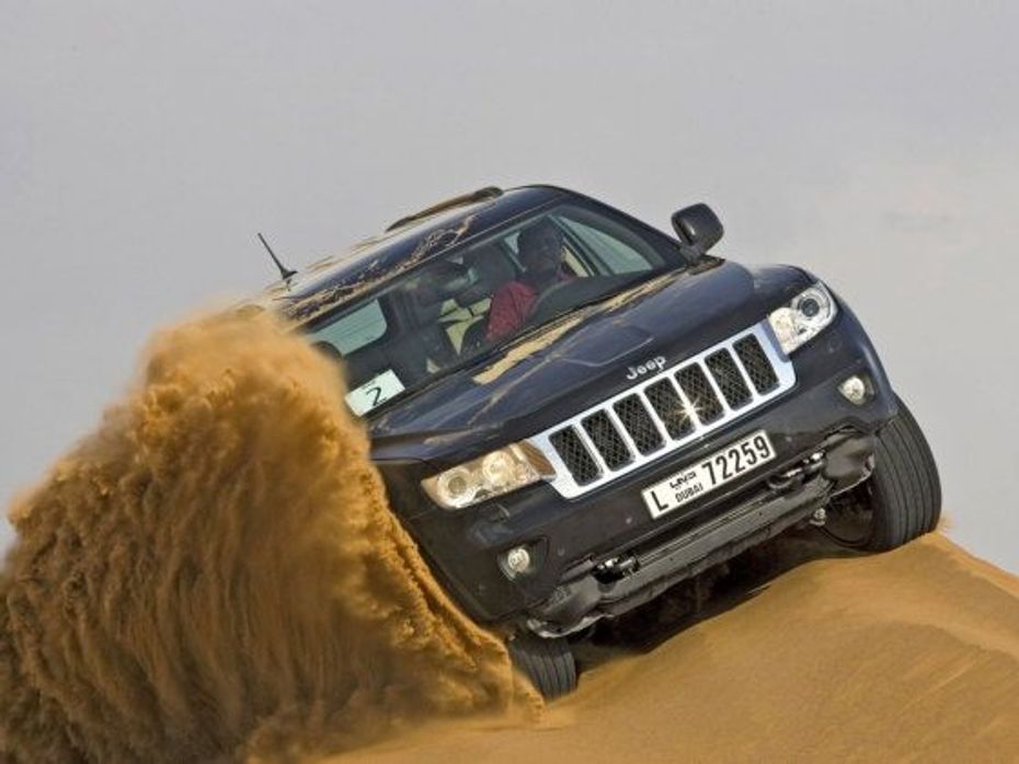 Jeep Grand Cherokee off-road action