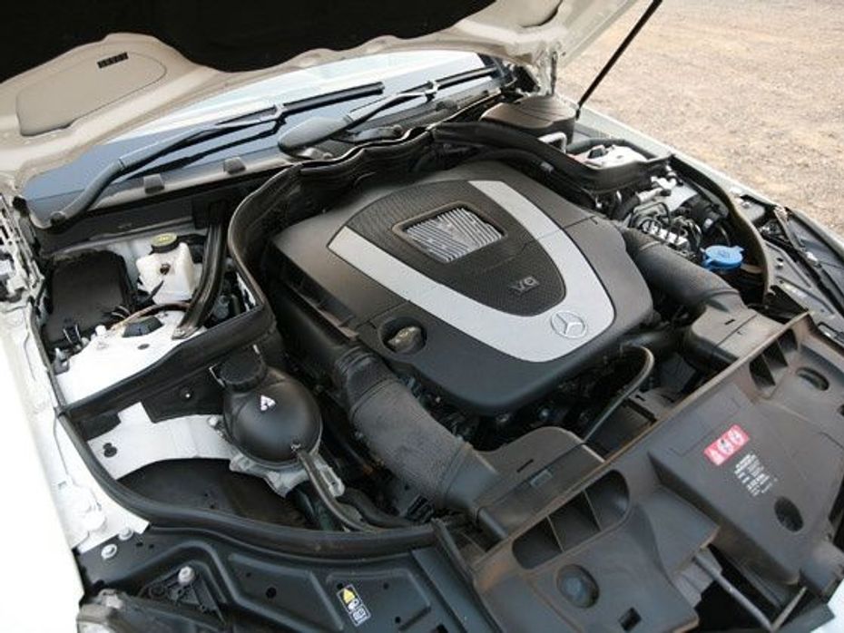 Mercedes-Benz E350 Cabriolet engine