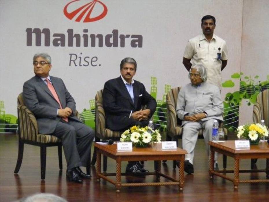 Mahindra bigwigs with Dr. Abdul Kalam