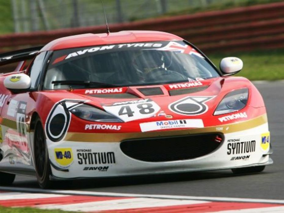Second place for Sailesh Bolisetti in British GT debut1