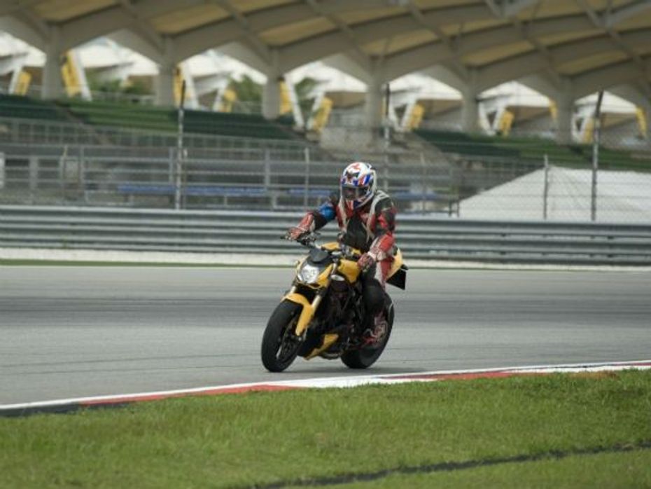 Ducati Streetfighter 848 in action at Sepang