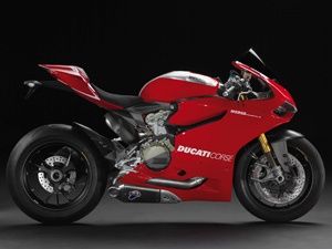 Superbikes of 2013 (1,000cc and above) Superbikes of 2013 (1,000cc and above)