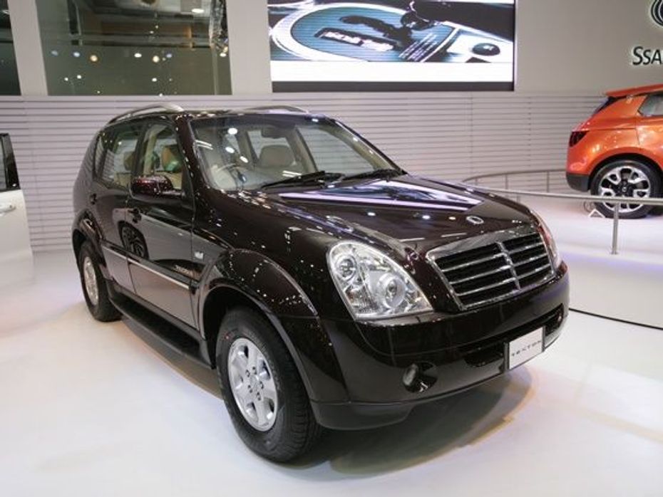 At the SsangYong stall was the Rexton - a 184 PS, 402 Nm SUV powered by a 2.7 litre turbocharged common rail diesel engine and a model that is currently sold to people looking for rugged transportation with a luxurious slant