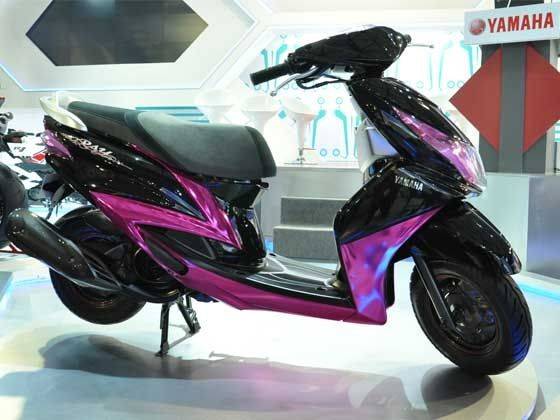 Yamaha scooty store for girls