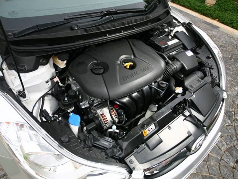 Hyundai Elantra engine