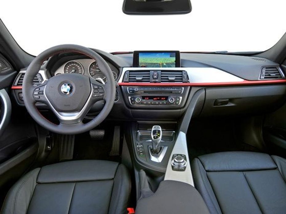 2012 BMW 3 Series interior