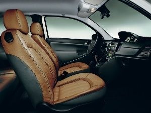 Custom aftermarket seat covers - ZigWheels Custom aftermarket seat covers - ZigWheels