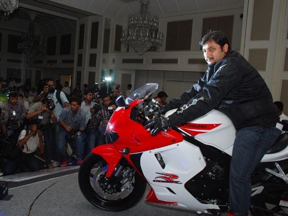 2012 Hyosung GT250R Launched