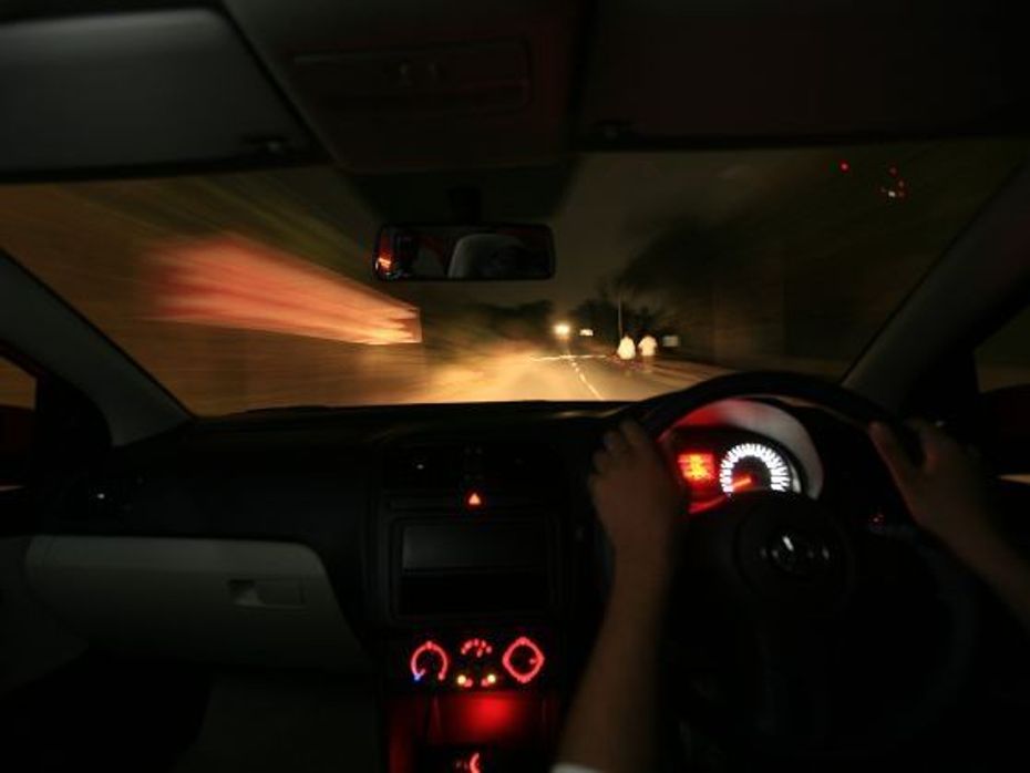 Safety tips for night driving