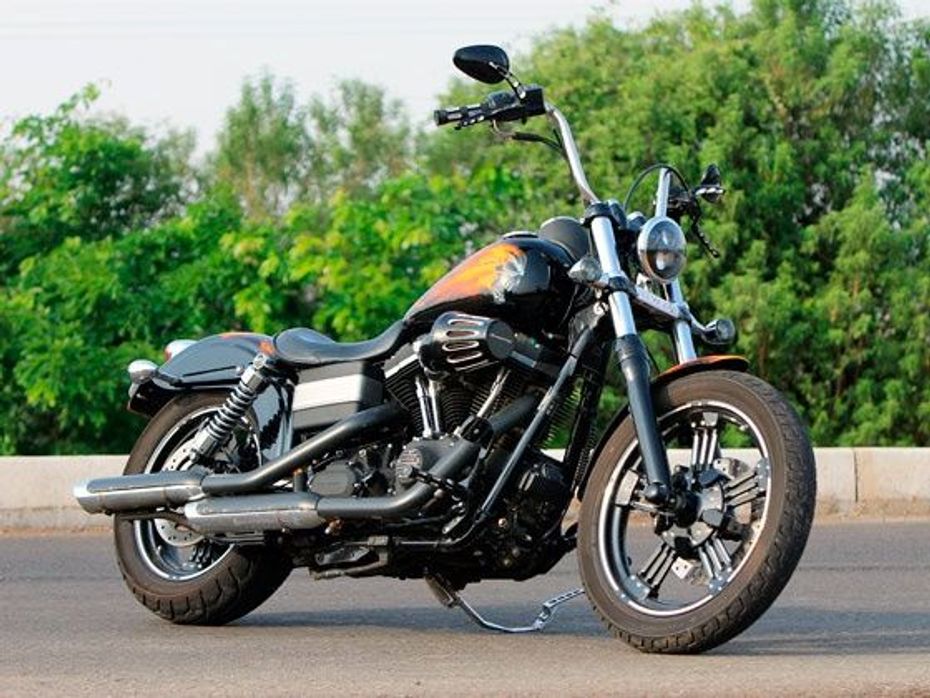The Street Bob Custom looks ight out of the 
