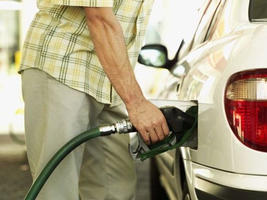 Petrol price up by Rs 7.50