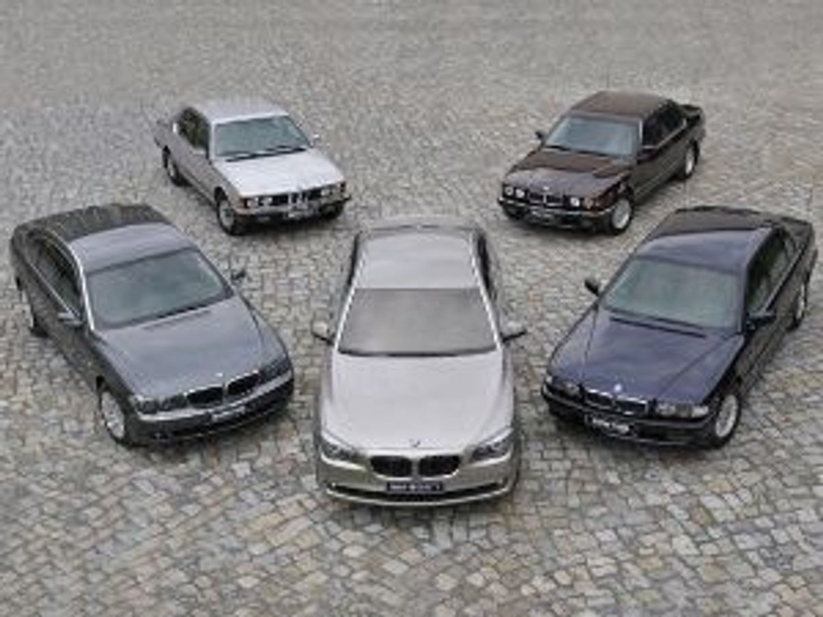 BMW 7 series 2008 F01/02 (2008 - 2012) reviews, technical data, prices