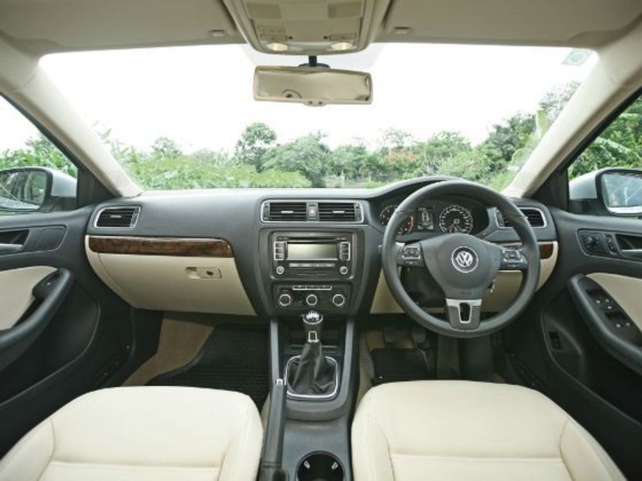 Volkswagen Jetta 1.4 TSI interiors