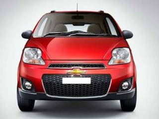 Face-lifted Chevrolet Spark launched at Rs 3.26 lakh