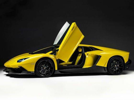 Lamborghini Aventador LP720-4 50 Anniversario edition pictures leaked -  ZigWheels