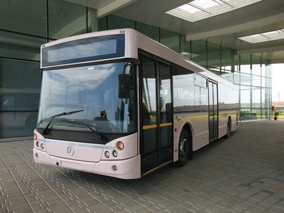 Mercedes-Benz bus