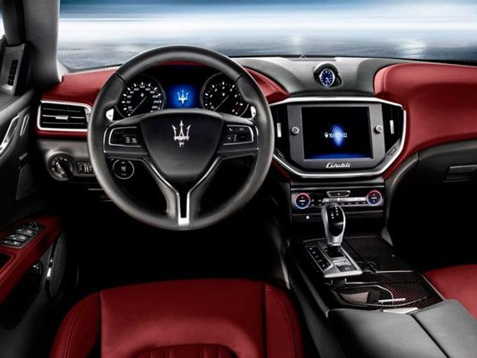 New Maserati Ghibli revealed interior