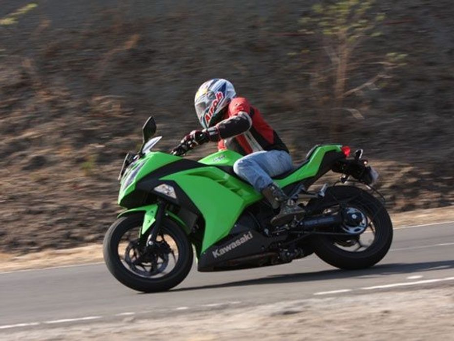 Kawasaki Ninja 300 ride
