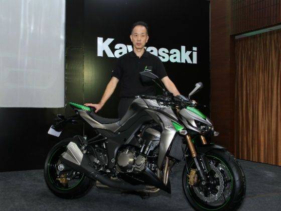 Kawasaki zr1000 online price