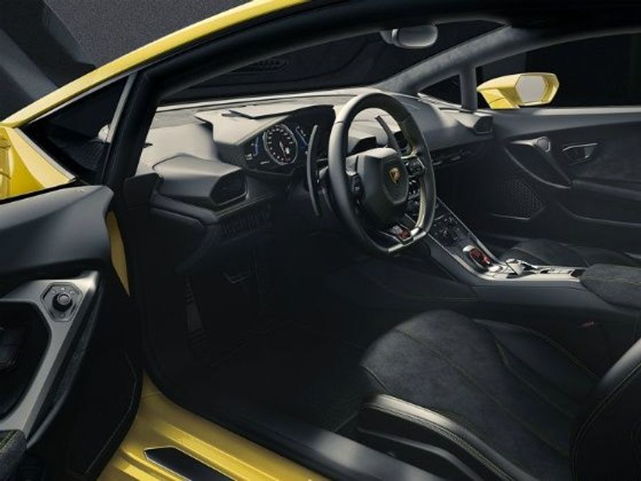 Lamborghini Huracan interior