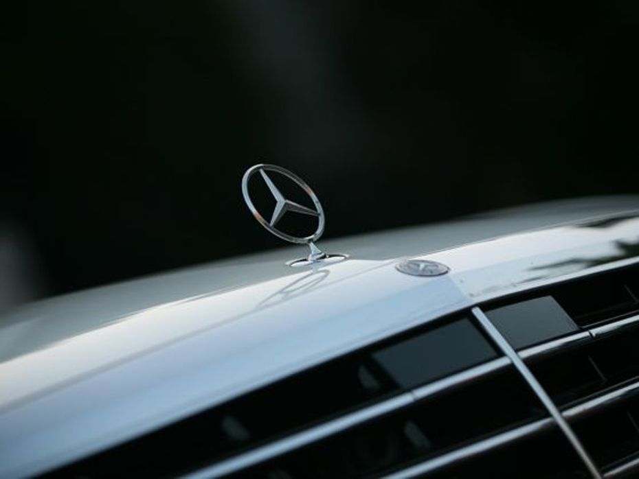 2014 Mercedes-Benz S-Class Hood ornament