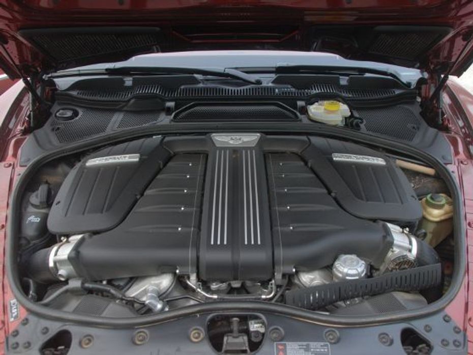 Bentley Continental GT Speed engine